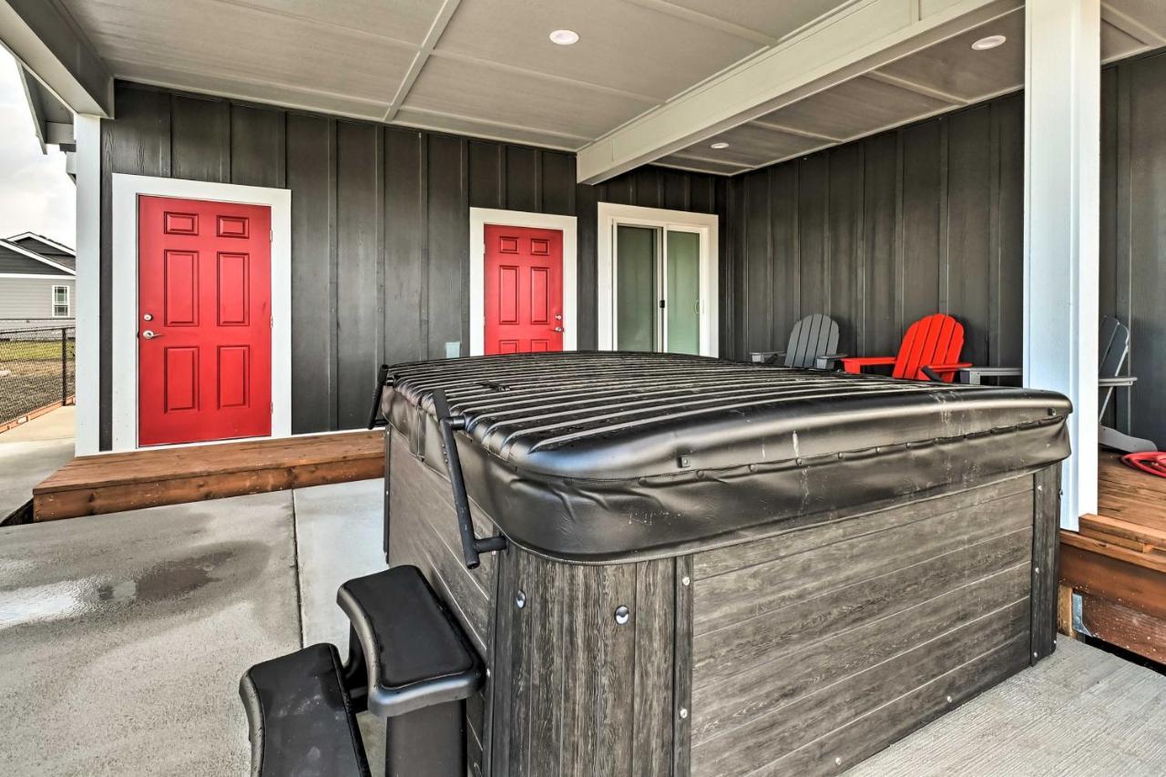 Ocean Shores Getaway With Fireplace And Hot Tub! Εξωτερικό φωτογραφία