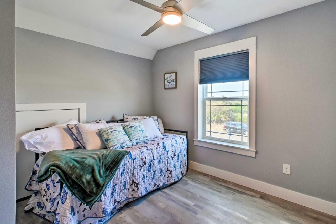 Ocean Shores Getaway With Fireplace And Hot Tub! Εξωτερικό φωτογραφία